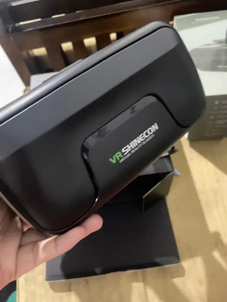 VR shinecon like new