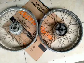 Velg pelg Suzuki Smash Shogun Depan Belakang