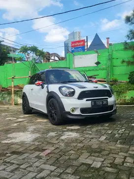 Mini cooper paceman 2 pintu Low KM 19.400