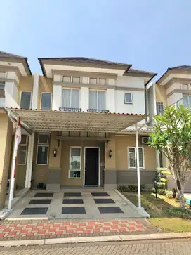 Rumah Dijual di Nusaloka Cluster Savia, BSD.