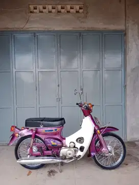 Honda c70 original 3speed