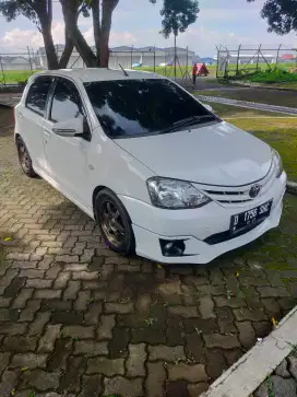 For Sale Etios Valco Type G 2013