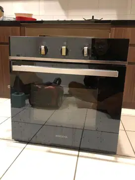 Oven listrik modena