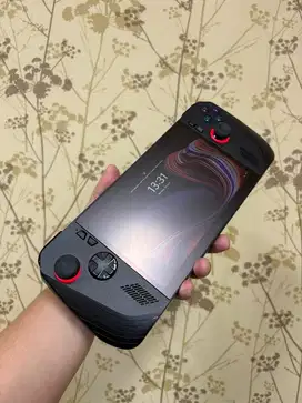 ASUS ROG Ally X Garansi Resmi Panjang