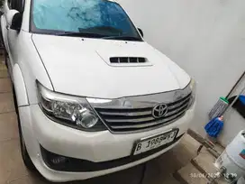 Fortuner 2.5 G AT 2014