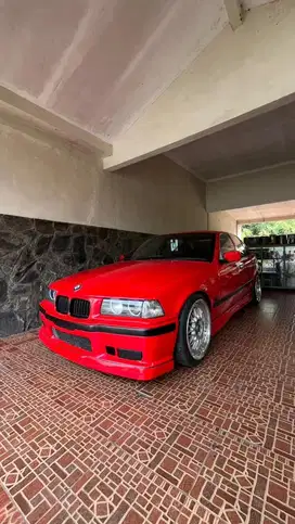 BMW 323i 1996 MT Merah Kesayangan