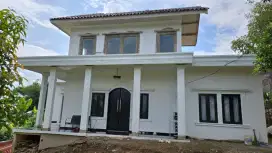 Rumah ini dijual