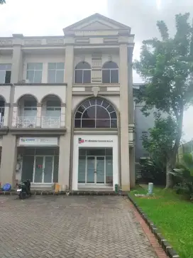 Disewakan Ruko Hook 3 Lantai di Rose Garden Grand Galaxy City