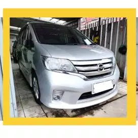 Nissan Serena HWS 2014 Silver Low Kilometer 40Rbn