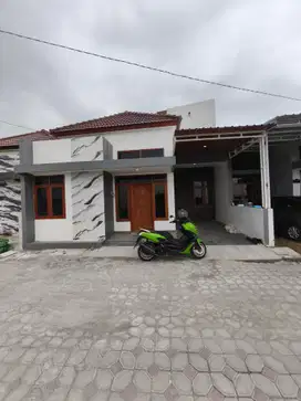 Rumah solo baru dekat dr oen baki manang