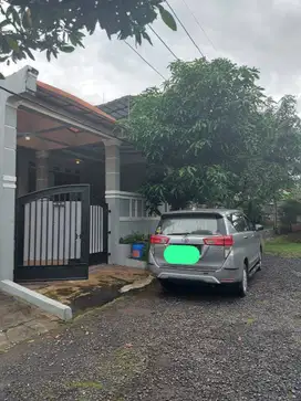 DIJUAL RUMAH LOKASI GRAND SENTUL PRIMEROSE