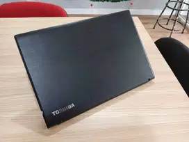 WTS Toshiba Dynabook B55 I5 Ram 8 GB SSD 128 GB