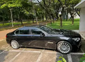 BMW 740Li 2010 F02