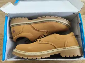 Sepatu Low Boots Yongki Komaladi Original Size 43 Timberland Casual