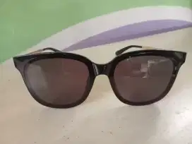 Sunglasses Look Optical Korea, Masih Bagus, COD Cijantung dsk