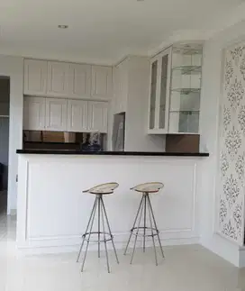 Dijual Rumah Hook/Hoek Taman Luas Di Alicante Granada Gading Serpong