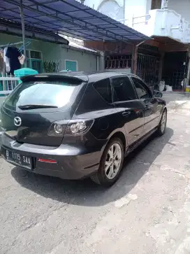Mazda 3 hatback matic 2.0 CBU th 2007