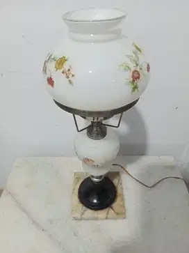 Vintage Electric Milk Glass Hand Painted Roses Table Lamp