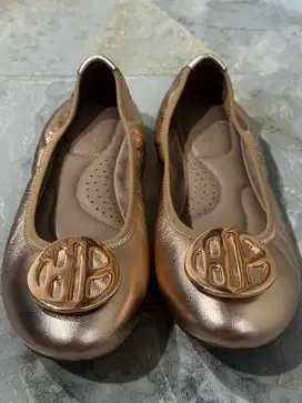 Sepatu Hush Puppies Rose Gold