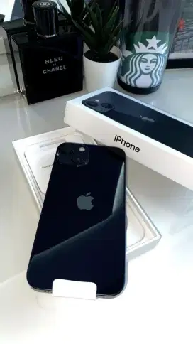 iPhone 13 128GB Resmi iBox Midnight dan Starlight