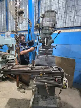 DIJUAL MESIN MILLING TAIWAN MERK WING