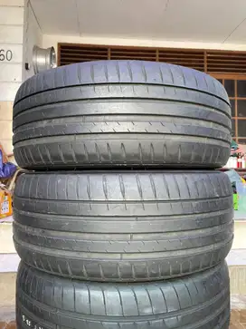 Ban Michelin Pilot Sport 4 245 45 r19 2Pcs