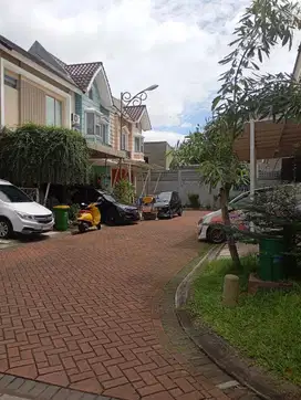 Jual Cepat, Rumah 2Lantai Siap Huni Di Gading Serpong