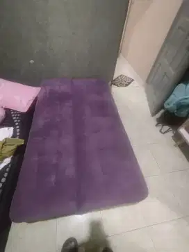 Sofa lipat Informa