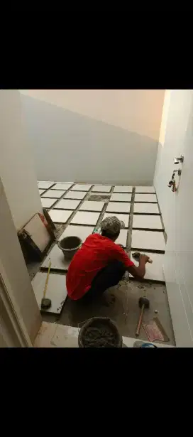Tukang bangunan