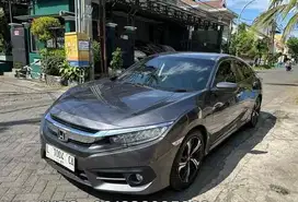 HONDA NEW CIVIC 1.5 TURBO ES MATIC 2017 LOW KM ASLI SURABAYA