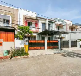 Dijual Cepat Rumah 2 lantai Full Furnish di Villa Bogor