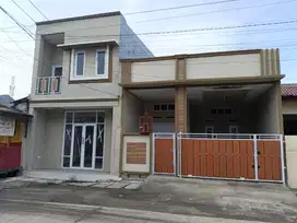 JUAL RUMAH VILLA MUTIARA GADING 3 BEKASI NAN SIAP HUNI (C0295)