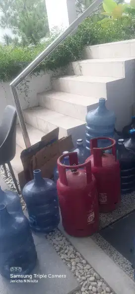 Gas pink 12 kg 2 galon 11 kompor rinnai kuningan