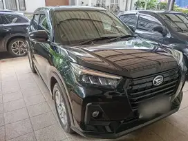 Daihatsu Rocky 2022, Hitam, M/T