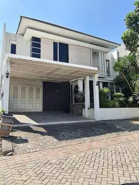 Dijual Rumah Citraland Raffles Garden 2 Lantai Full Furnish Siap Huni