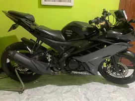 Masih Tersedia JUAL MOTOR R15 2014 (PEMAKAIAN PRIBADI)
