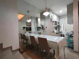 Dijual Rumah Full Furnish di Citra Gran Cibubur.