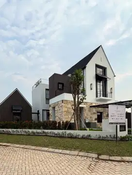 DIJUAL RUMAH DIAN ISTANA MEWAH FURNISH SURABAYA BARAT
