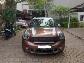 Mini Cooper S Countryman (2014) - Coklat Metalik