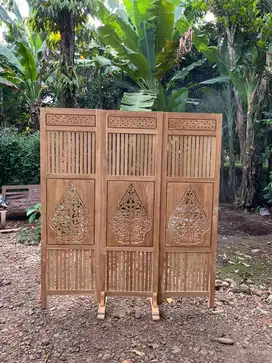 Sketsel penyekat ruangan jati