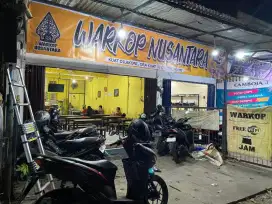 Di butuhkan wanita untuk jaga warkop