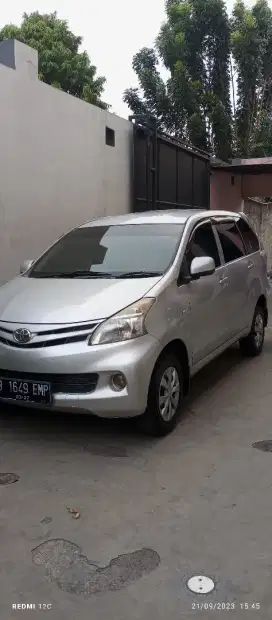 Toyota Avanza Matic 1.3 2013 Bensin