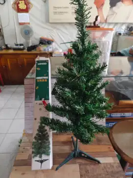 Pohon natal meja