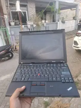 Lenovo Thinkpad X201–HDD 320GB–RAM 4GB–CORE I5 –Display 12.5 inc