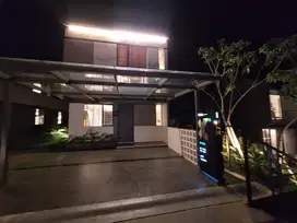 Rumah Modern 2 Lantai 3KT Free Furnish Park Serpong DP 15jt