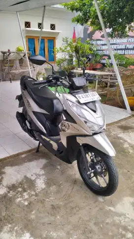 Bissmillah dijual motor Honda beat street 2024