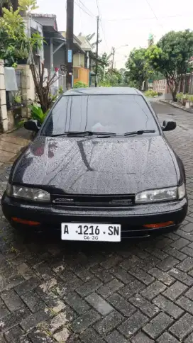 Honda Accord Maestro 1992 Lengkap Matic 2000 cc