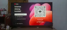 Di jual smart tv merk CHIQ 50 kondisi seperti baru normal dan komplit