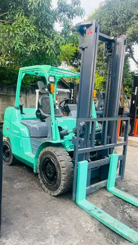 Forklift Mitsubishi 4 Ton,Matic,Tiang 3 Meter,Mesin S6S,Tahun 2018