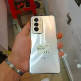 OPPO RENO 12 5G 12/256 BARANG MULUSS GARANSI MSI AKTIFF